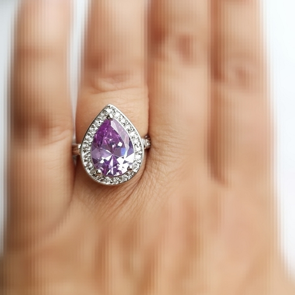 NWT Amethyst CZ Halo Ring Teardrop Pear Cut Size 7 - Picture 4 of 5